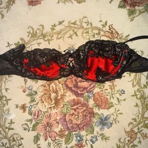 Victoria's Secret Black and Red Lace Bra